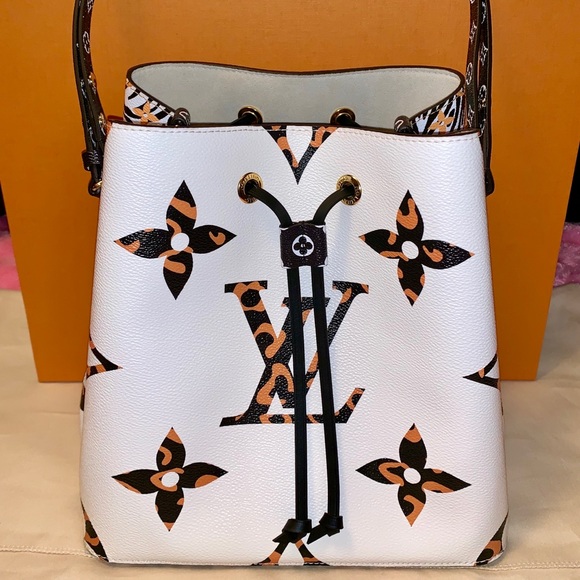 Louis Vuitton Handbags - 💰SOLD💰NWT LOUIS VUITTON NEO NOE JUNGLE IN IVOIRE